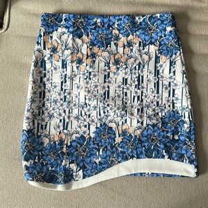 Fabrik Fitted Floral Skirt